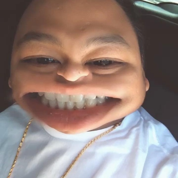 Meet your Posher, Aj - Picture 1 of 1